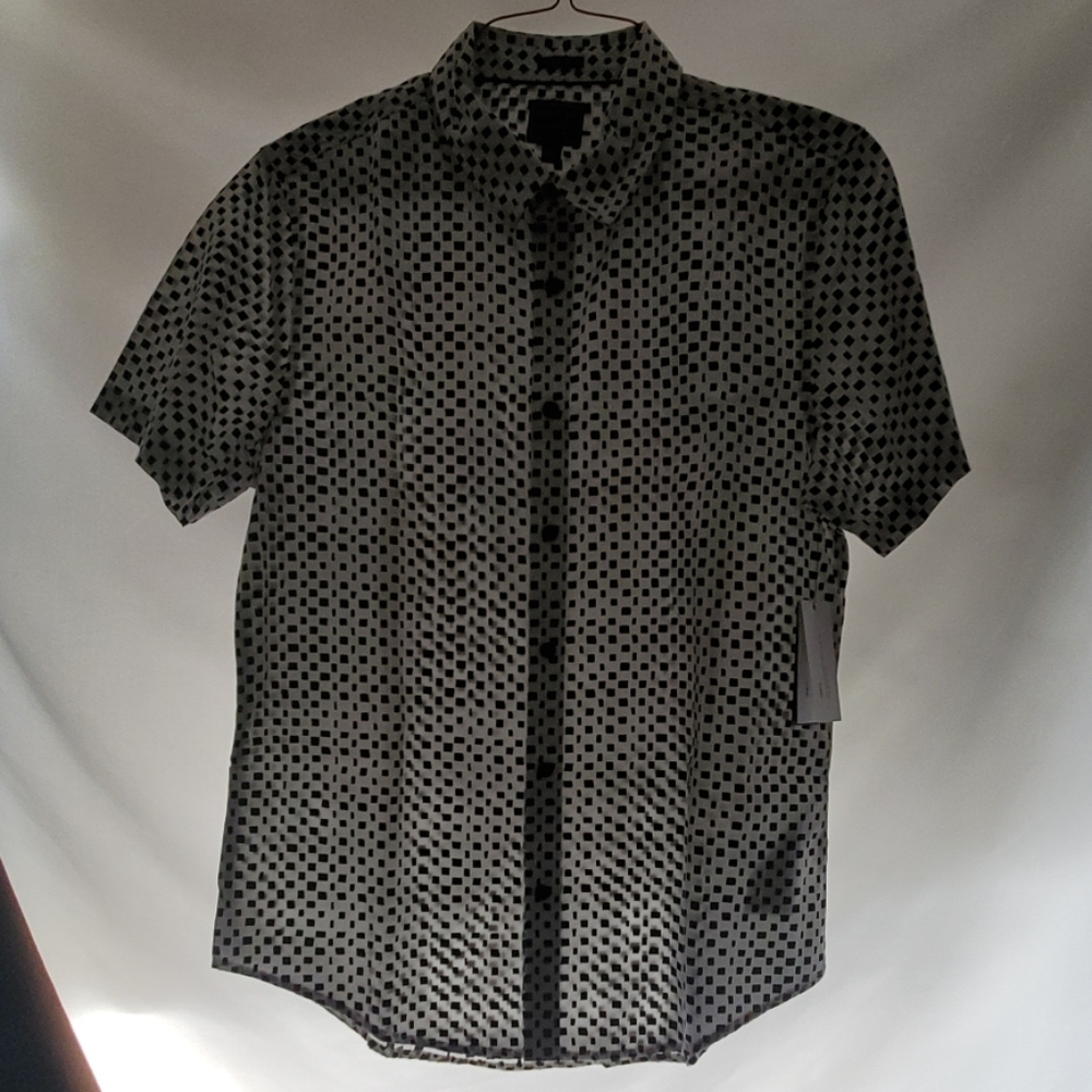 Guess Short Sleeve Button Down T-shirt.